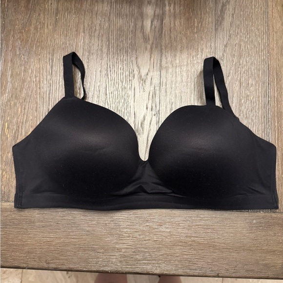 Soma Black Enbliss wireless 40DDD T-Shirt Bra with Molded Cups - Picture 1 of 2